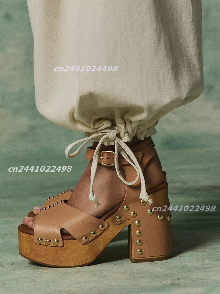 Damen-Plateau-Sandalen mit klo – Geta Wooden Sandal Bewertung und Preis
