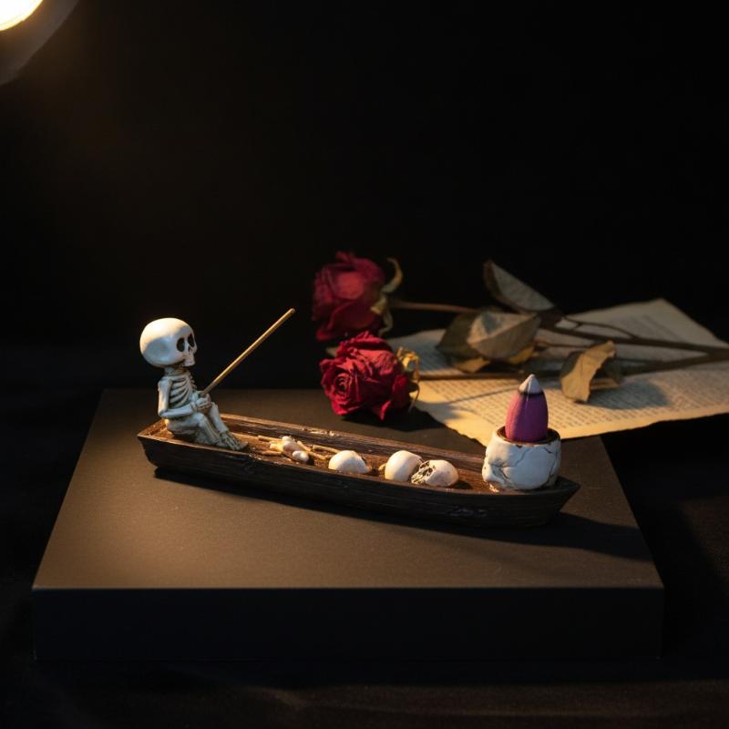 Totenkopf-Boots-Räucherhalter, – Incense Holder Bewertung und Preis